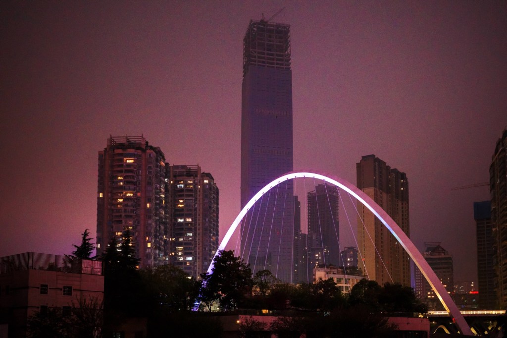 T4378 贵阳.筑城广场大桥