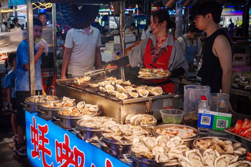 T4881 Night market, Nanning,&nbsp;Guangxi
